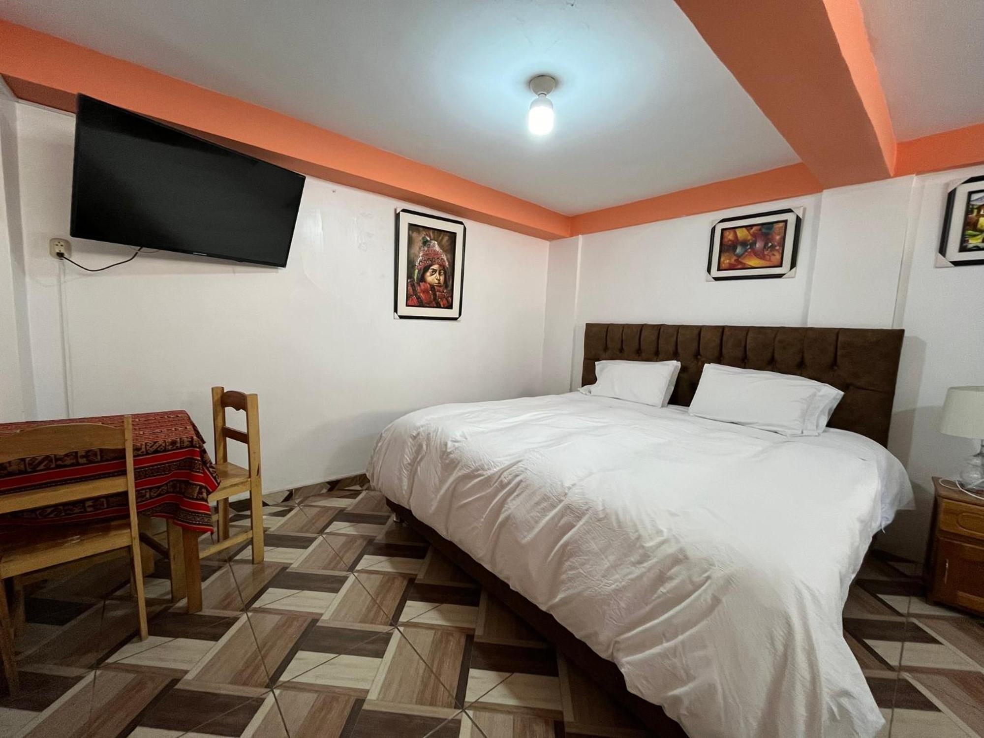 Hostal Apu Qhawarina Ollantaytambo Luaran gambar