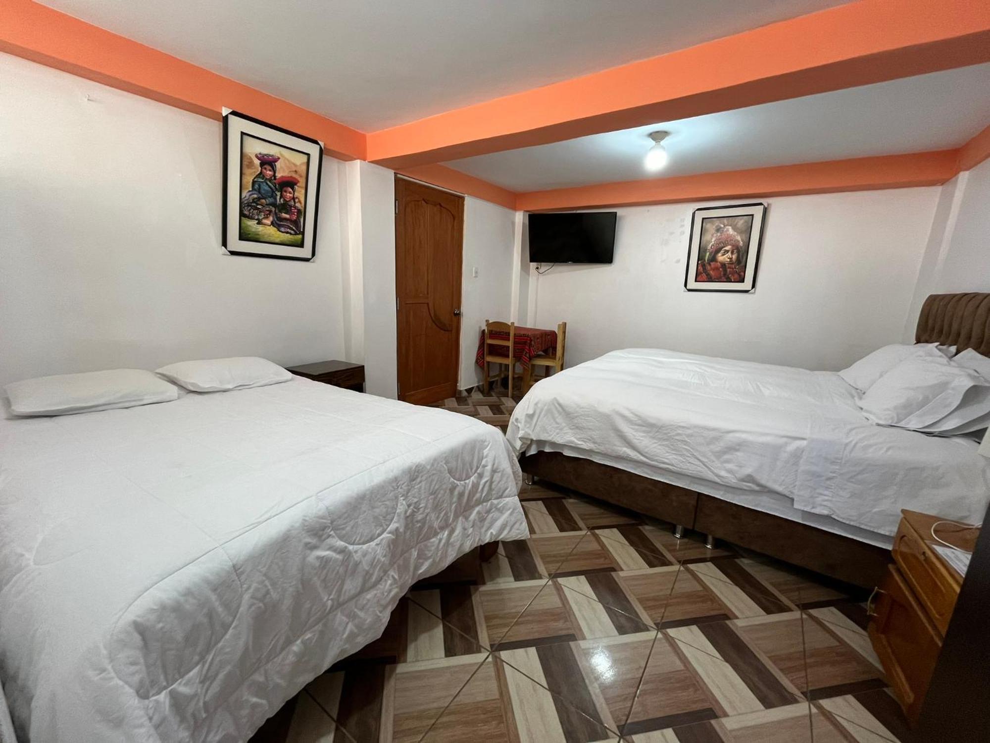 Hostal Apu Qhawarina Ollantaytambo Luaran gambar