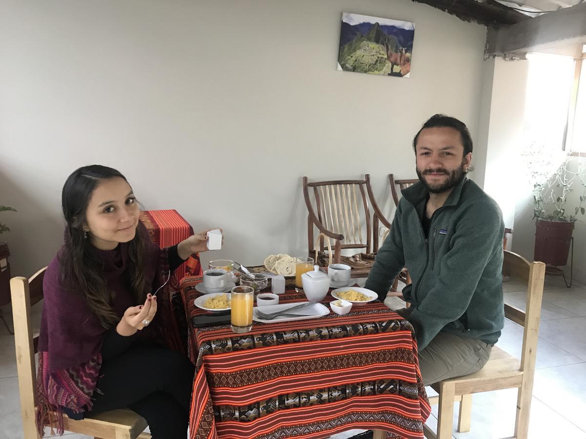 Hostal Apu Qhawarina Ollantaytambo Luaran gambar