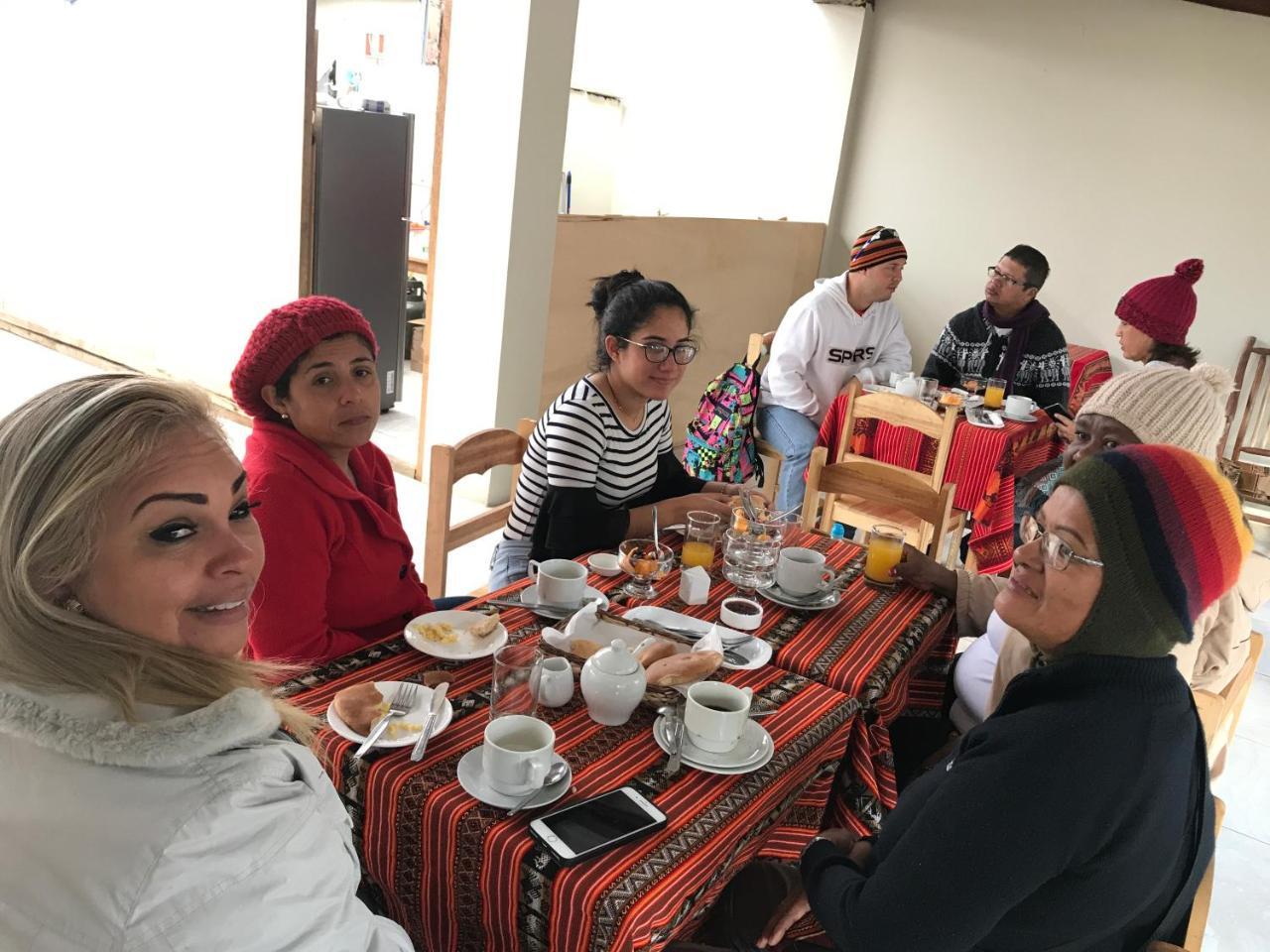 Hostal Apu Qhawarina Ollantaytambo Luaran gambar